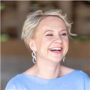 Compassionate and Experienced Confidence & Leadership Coach and Hypnotherapist